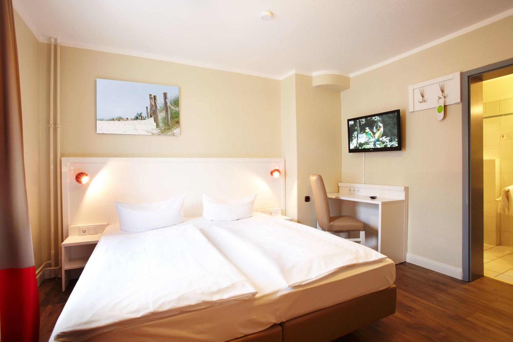 Hotel Ostseehalle Kiel By Premiere Classe Exteriör bild