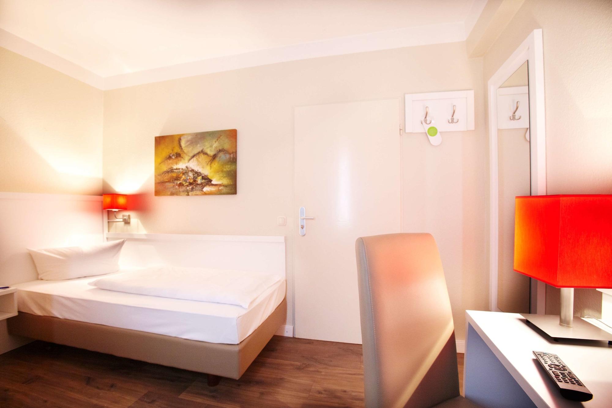 Hotel Ostseehalle Kiel By Premiere Classe Exteriör bild