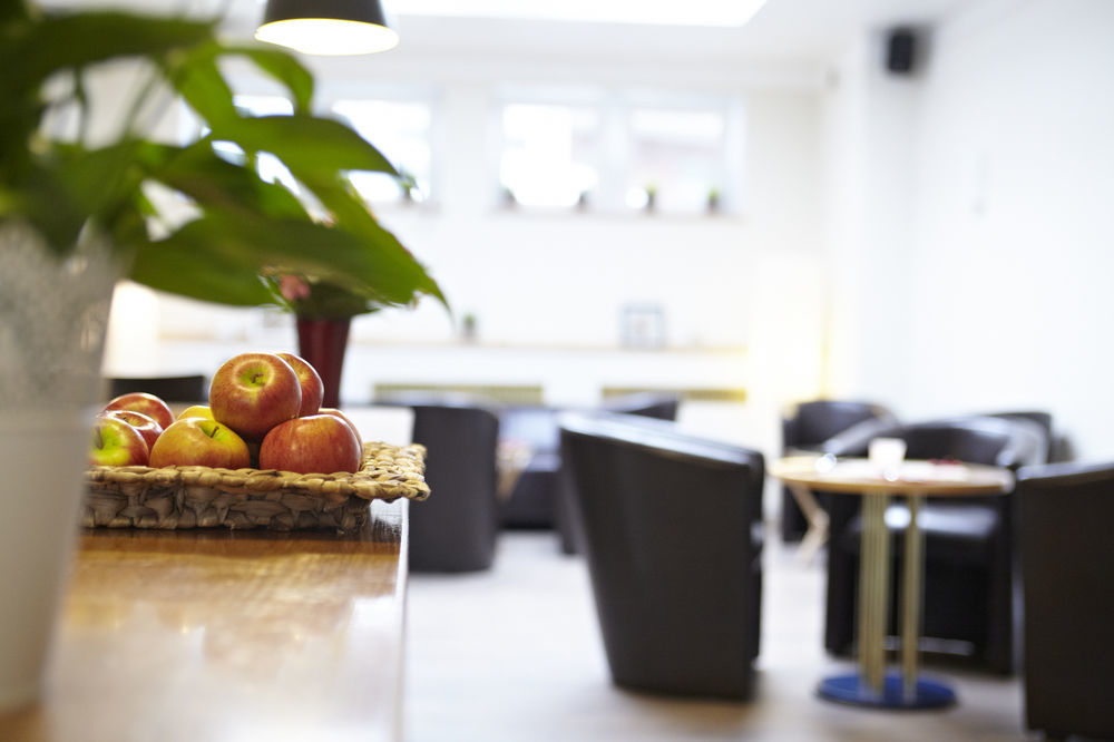 Hotel Ostseehalle Kiel By Premiere Classe Exteriör bild
