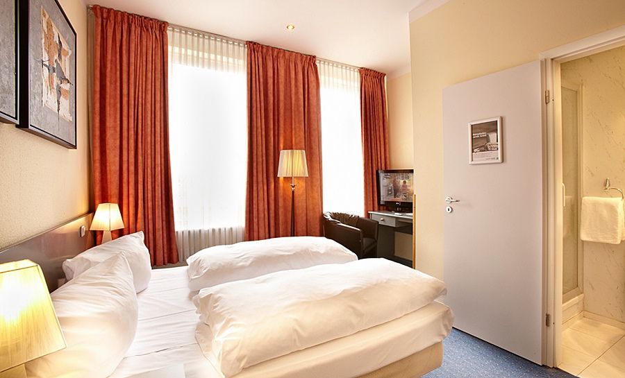 Hotel Ostseehalle Kiel By Premiere Classe Exteriör bild